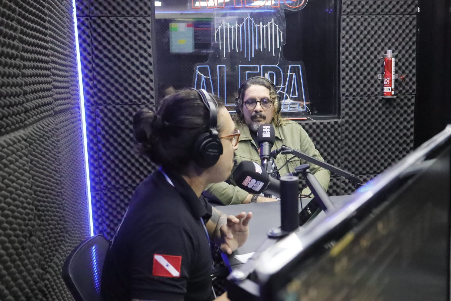 Na programação especial de quinta-feira (10), Wallace revelou que já tem disponível 62 canções em todas as plataformas digitais.