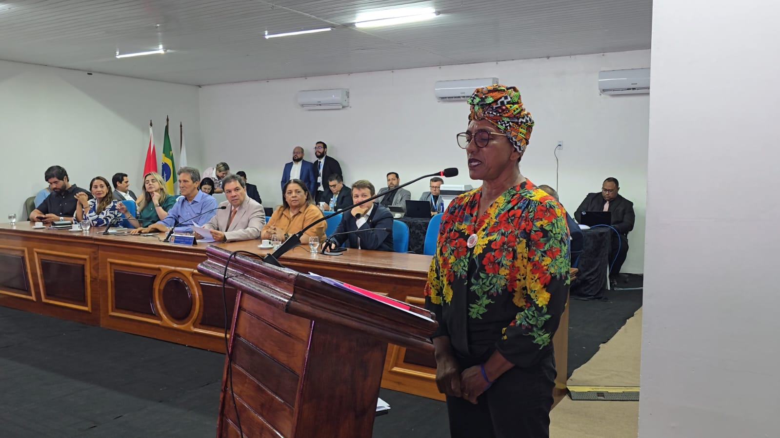 Foto: Gabriel Oliveira lideranças comunitárias e moradores ocuparam o púlpito para expor desafios, propor soluções e relatar realidades vividas nas comunidades.
