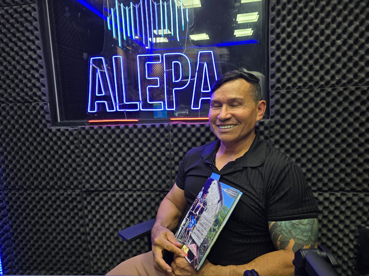 A obra é um convite à sensibilização do olhar sobre o ato de comer.