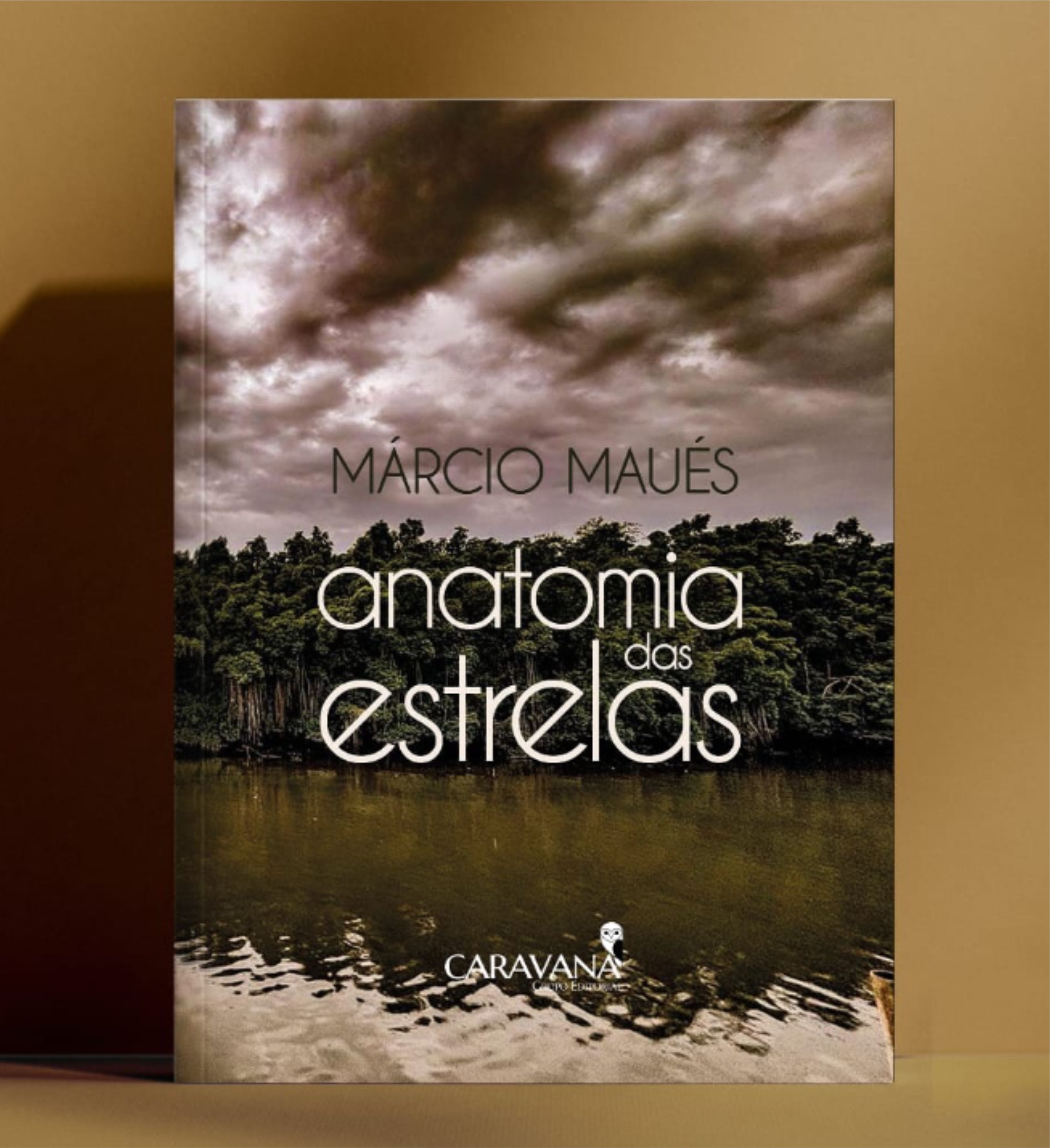 A obra une dois universos que caminham juntos em sua vida há décadas: a medicina e a literatura.