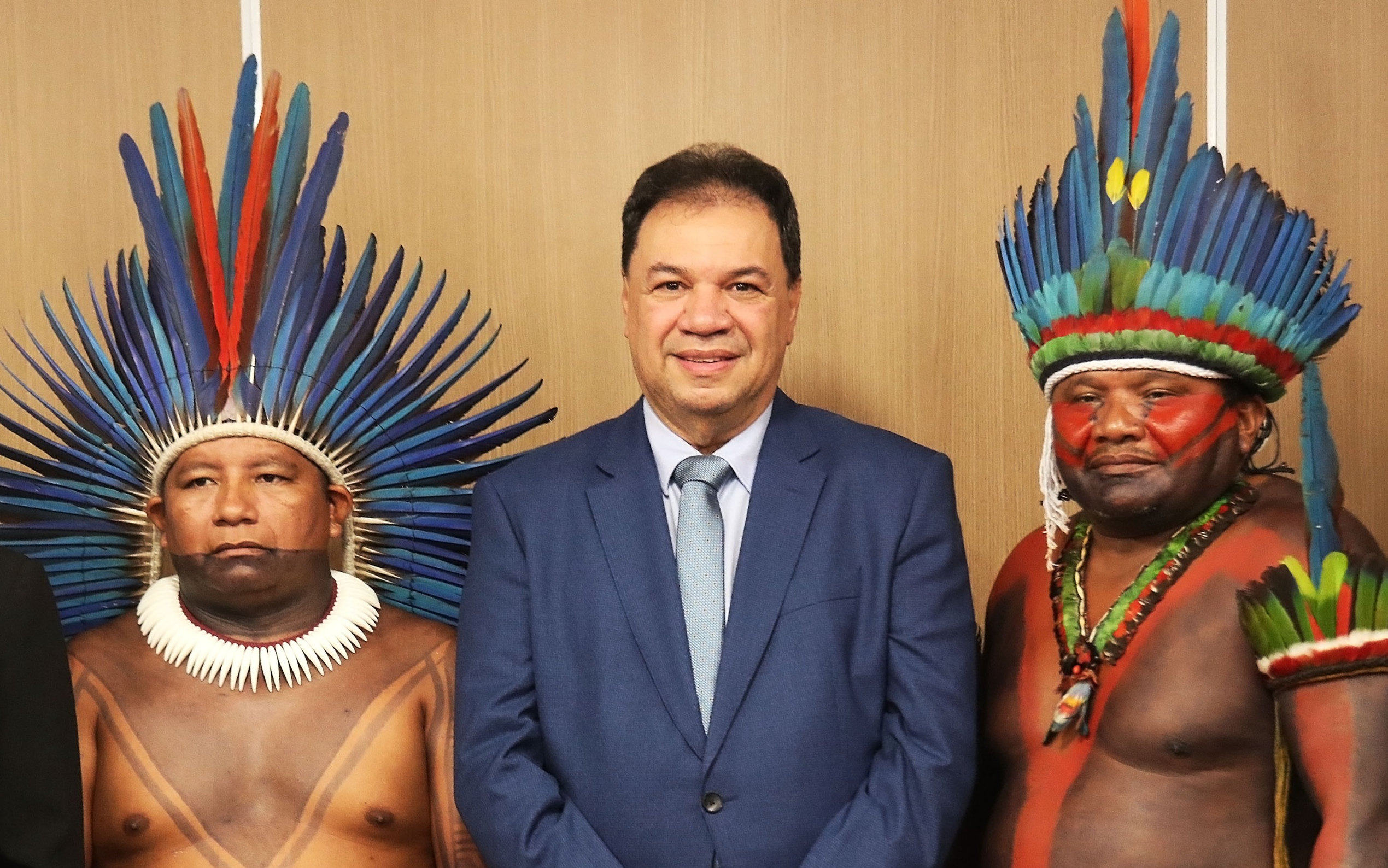 “Nosso compromisso com os povos indígenas não se resume a uma data simbólica. Ele se reflete em cada projeto debatido, cada lei aprovada e, principalmente, no respeito às culturas e à ancestralidade dos povos originários que construíram o Pará”, afirmou o presidente da Alepa, deputado Chicão (MDB).