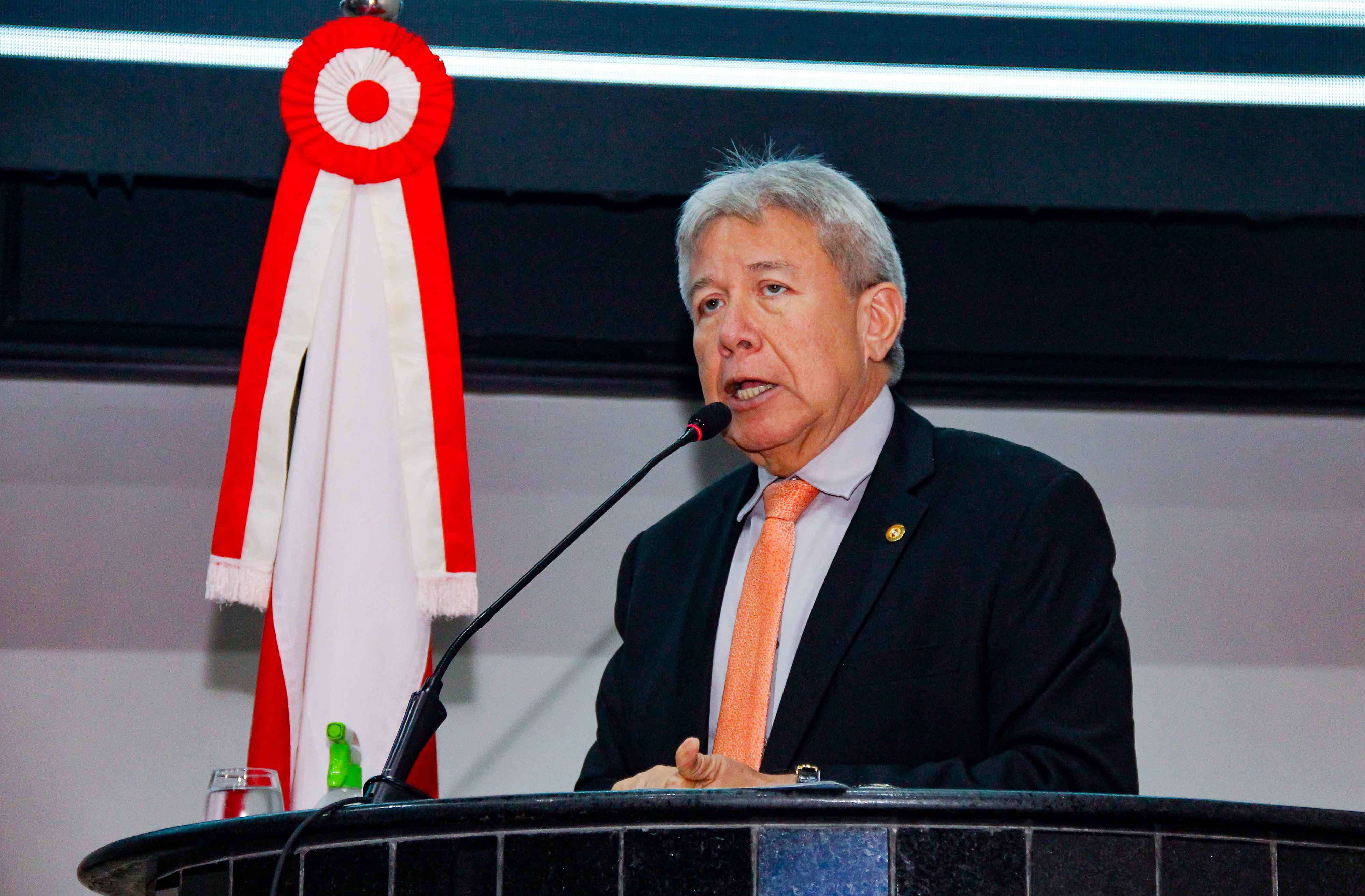 Ozéas Santos (AID/ALEPA)