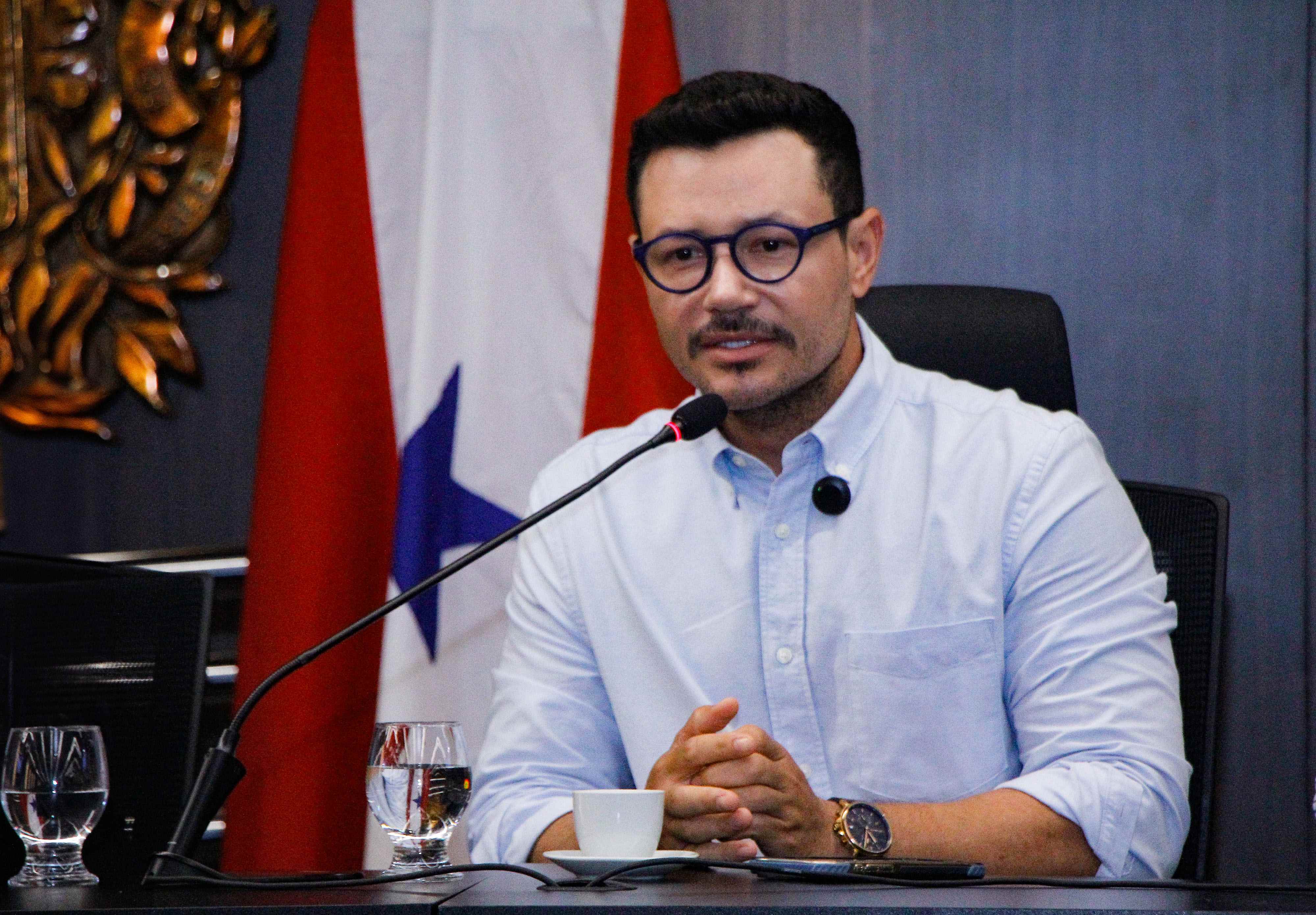 Ozéas Santos (AID/ALEPA)